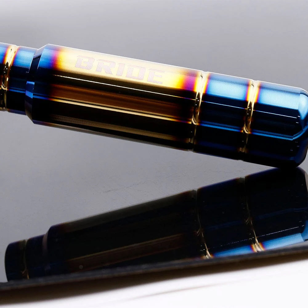 Bride burnt blue gold JDM gear shift knob 13cm length.