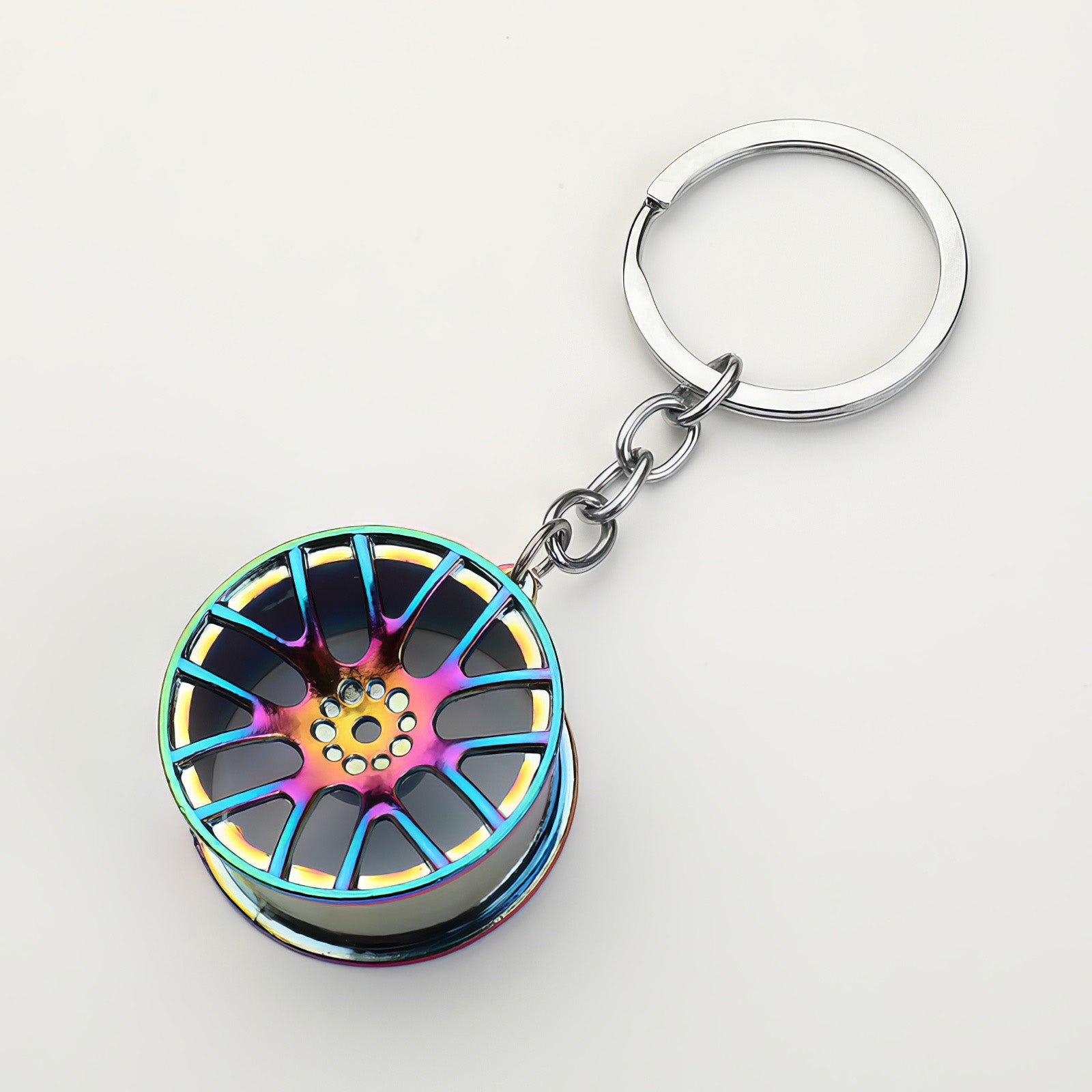 Concave wheel keychain in neochrome.